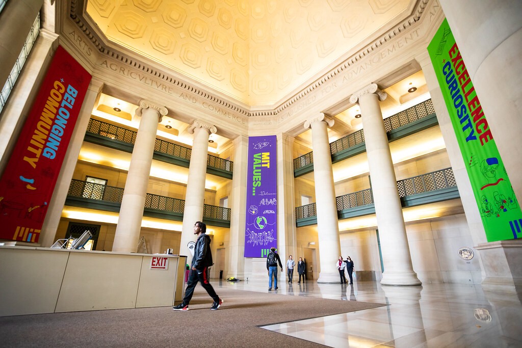 MIT Lobby 7